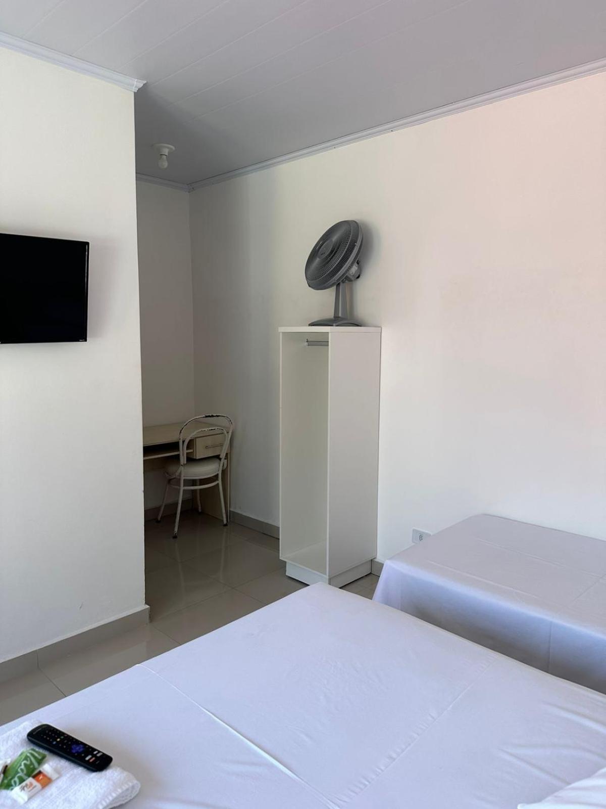 Hotel Rota Dos Tropeiros Castro Buitenkant foto